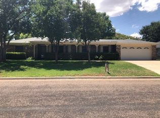 302 SW 22nd St, Seminole, TX 79360