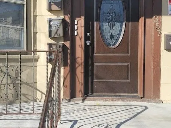 357 Grove St, Newark, NJ