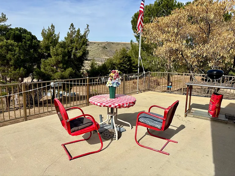 13633 Summit Valley Rd — Photo 46
