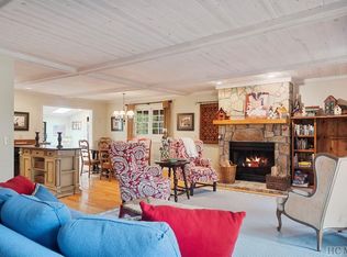 125 Harris Dr, Highlands, NC 28741