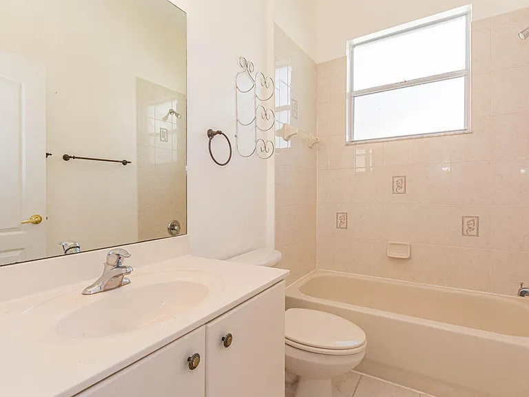 2nd bathroom