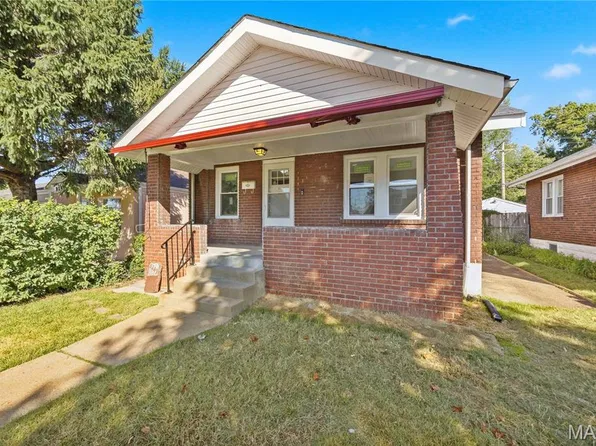 8249 Appleton Dr, Saint Louis, MO 63132