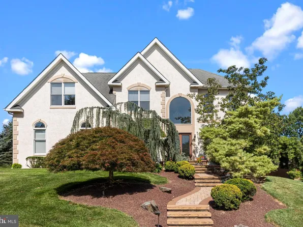 84 Hope Rd, Holland, PA 18966