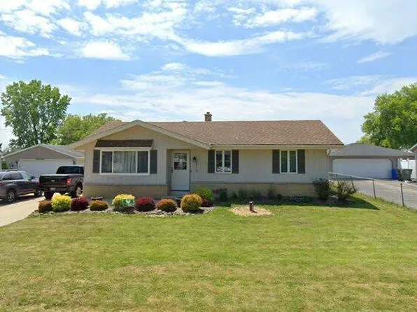 3712 Debby LANE, Franksville, WI 53126