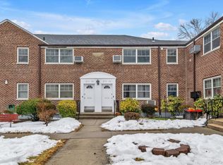 251-16 58th Avenue Unit #25-1, Little Neck, NY 11362