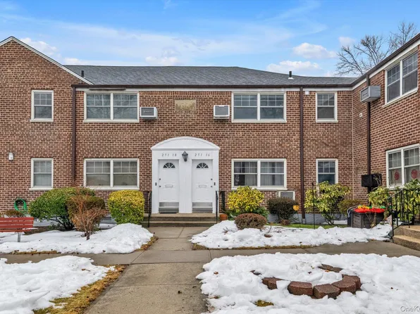 251-16 58th Avenue Unit #25-1, Little Neck, NY 11362