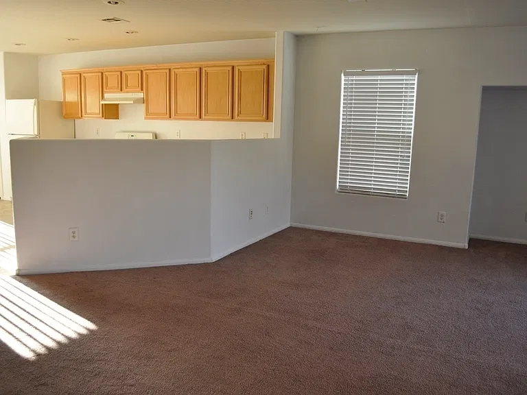 452 Groft Way — Photo 7