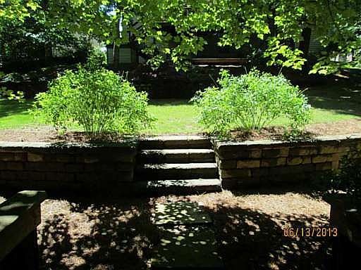 4th image of 3024 Ironhill Way