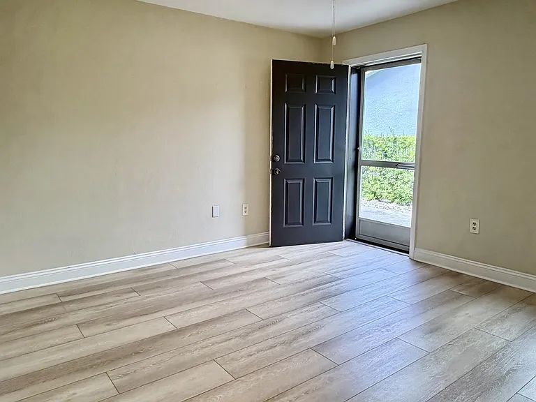 760 94th Ave N #1 — Photo 7