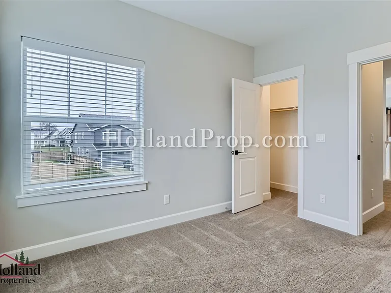 7045 SE Genrosa St — Photo 13