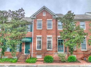 127 Fenner Ln, Raleigh, NC 27603