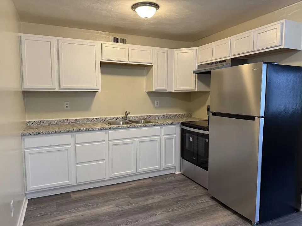 908B White Marsh Rd