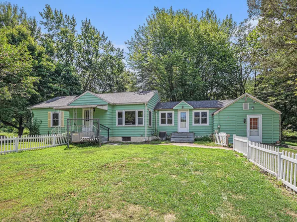 11366 W Earl Rd, Michigan City, IN 46360