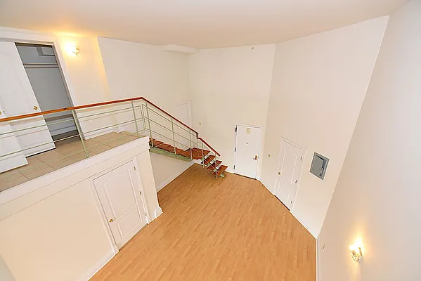 Rented by Keller Williams NYC | media 41