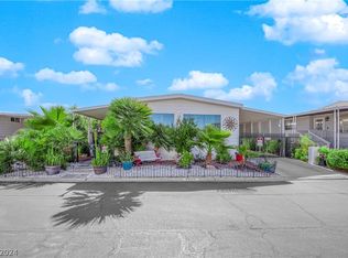 4654 Royal Ridge Way, Las Vegas, NV 89103