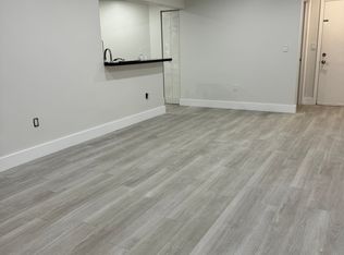 10233 NW 9th Street Cir APT 106, Miami, FL 33172