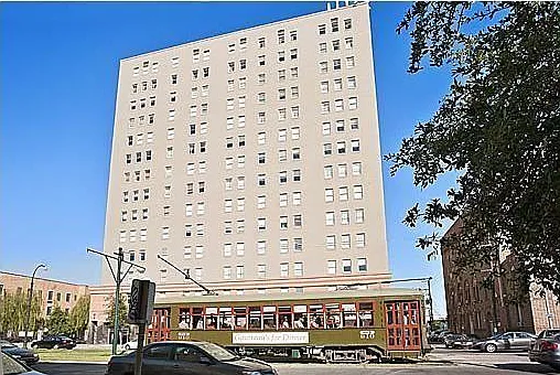 1205 Saint Charles Ave #1208