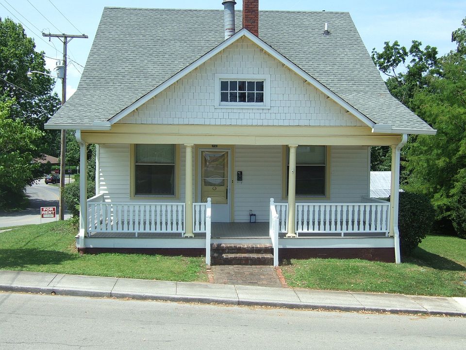 Front (facing Crawford Street)