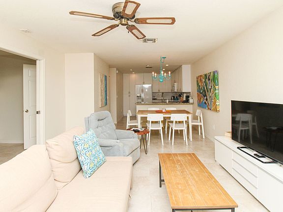 5th image of 60 Emerald Woods Dr APT B8
