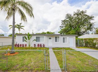 3710 SW 45th Ter, West Park, FL 33023
