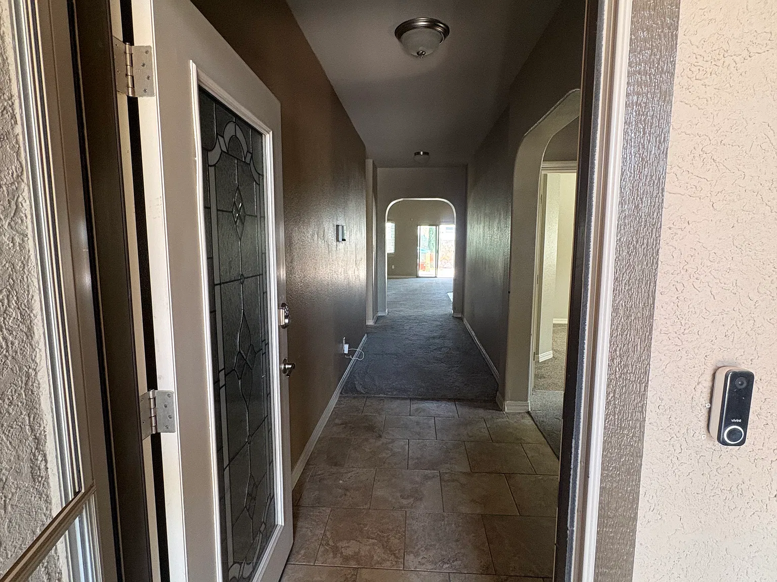 4 bed, 1824 sqft, $2,250 — Photo 2