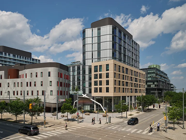 100 Mill St — Photo 29