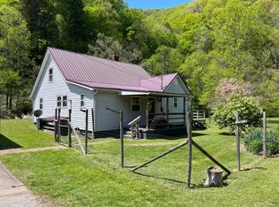 163 Dusk Ln, Bob White, WV 25028