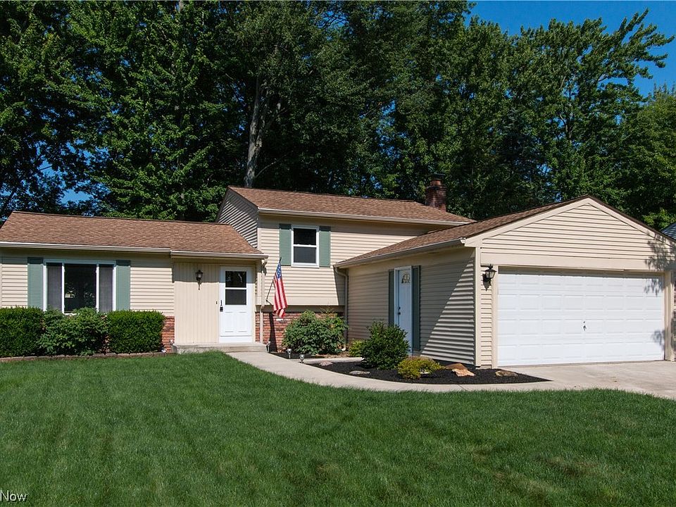 8563 Fairlane Dr, Olmsted Township, OH 44138 Zillow
