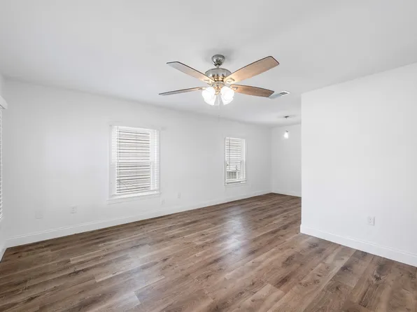 1720 Bagby Ave, Waco, TX 76706