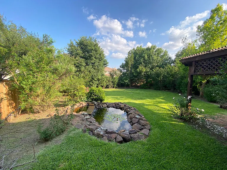 9812 Morgan Creek Dr — Photo 40