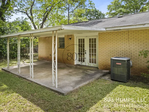 124 Briarwood Dr, Warner Robins, GA 31093