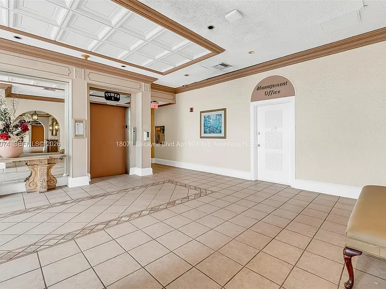 18071 Biscayne Blvd #901 — Photo 40