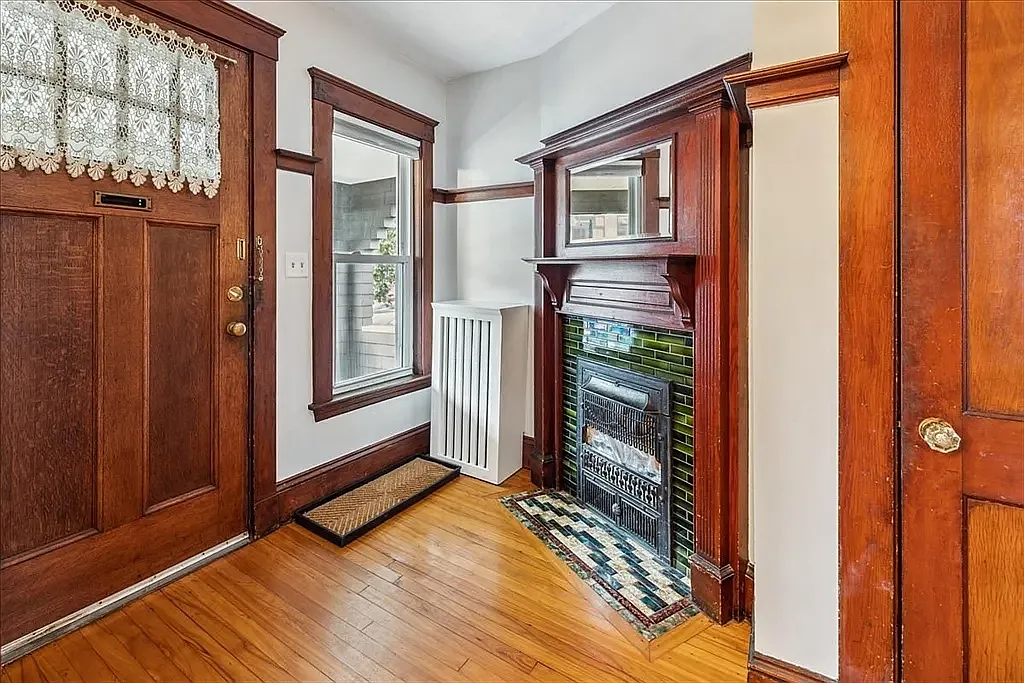 2 bed, 1100 sqft, $3,800 — Photo 4