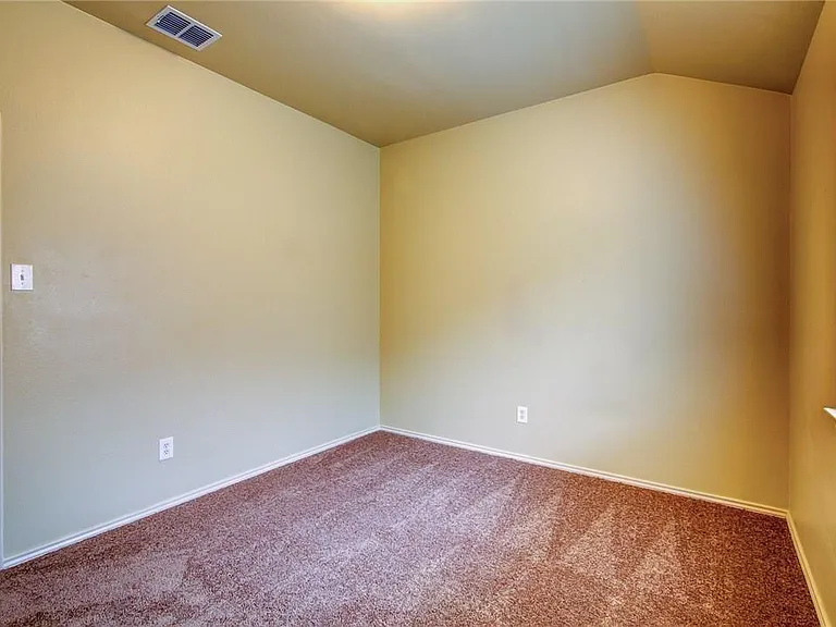 8513 Prairie Wind Trl — Photo 21