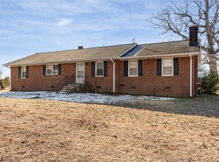 641 Rocky Ford Rd, Louisburg, NC 27549