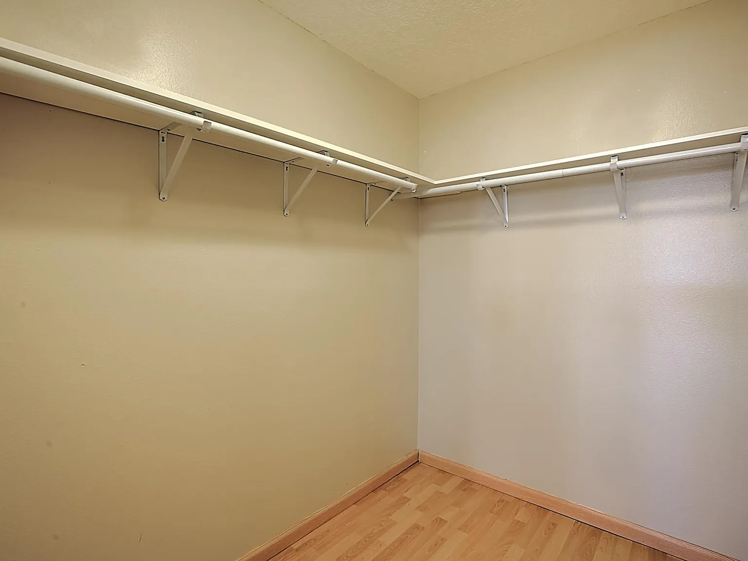 3025 Chama Meadows Drive NE — Photo 4