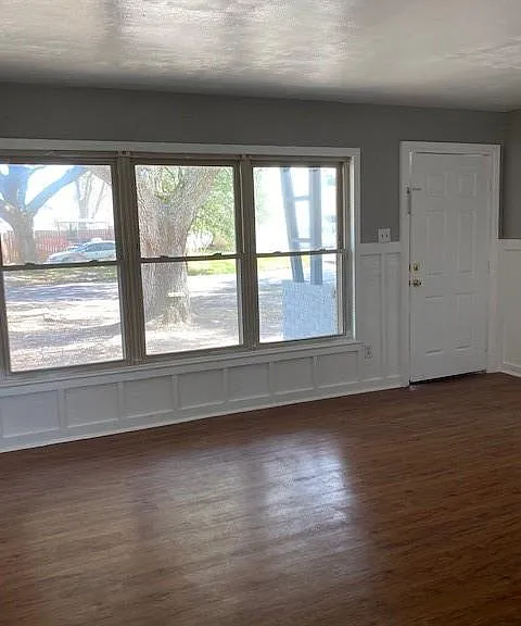 238 Sycamore Dr — Photo 15