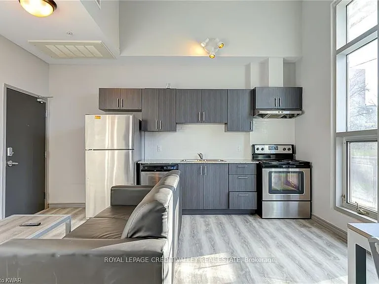 275 Larch St #F104 — Photo 5