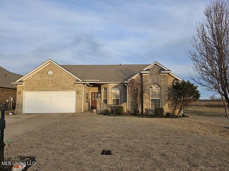 1st image of 1288 E Lake Blvd