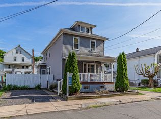 124 Railroad St, Glen Lyon, PA