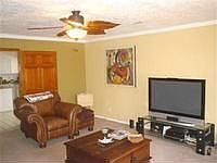 1st image of 10408 Delicado Pl NE