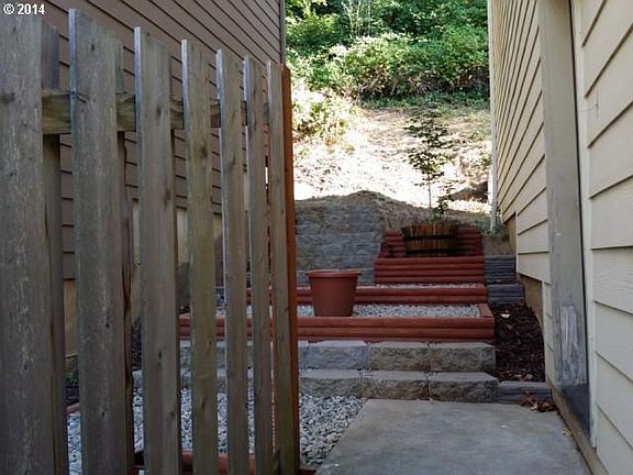 2nd image of 6117 NE 14th Ct