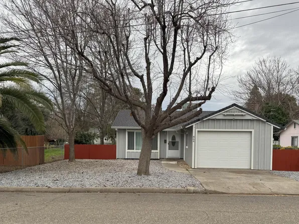 864 Olive St, Red Bluff, CA 96080