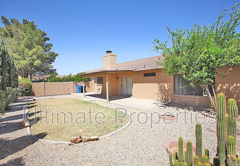 1225 E Harvard Ave — Photo 22