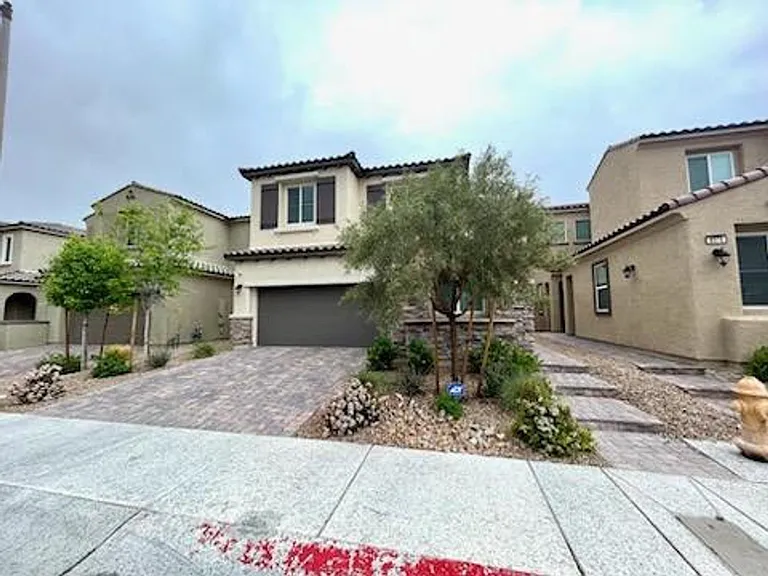8084 Skye Dragon St — Photo 3