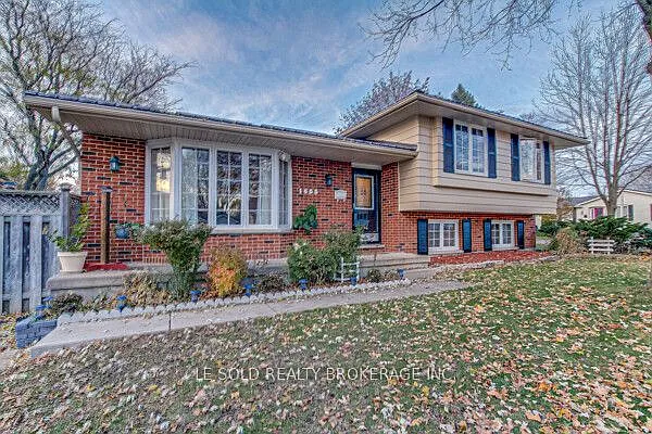 1653 Milestone Rd #UPPER