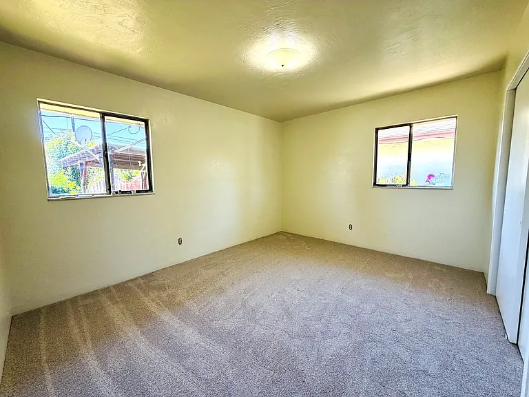 508 La Sierra Way — Photo 4