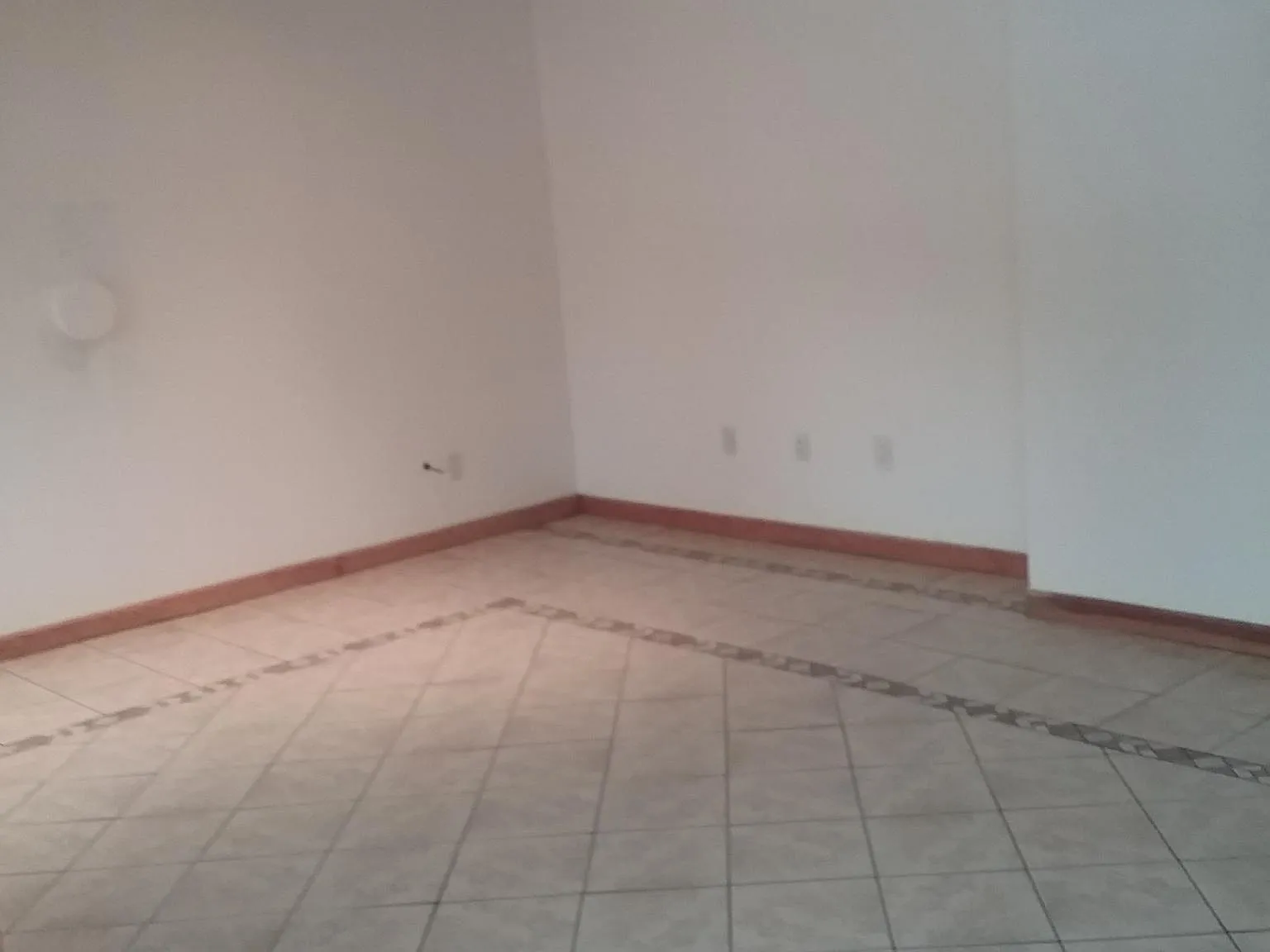 2 bed, 1200 sqft, $1,900 — Photo 3