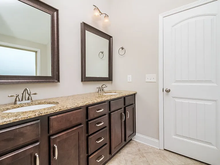 2623 Elam Rd — Photo 12