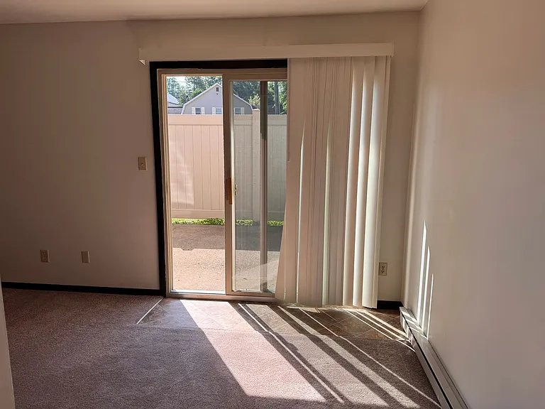 214 E Water St — Photo 20